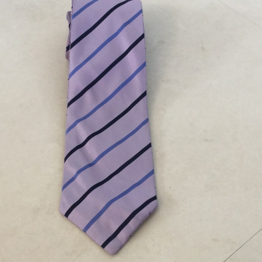 Reversible tie great condition pink and blue